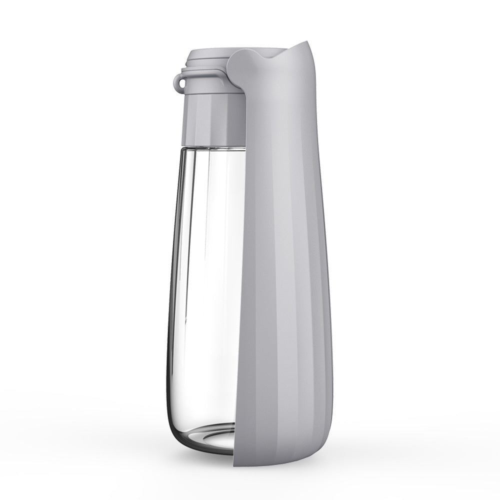 Portable dog waterbottle